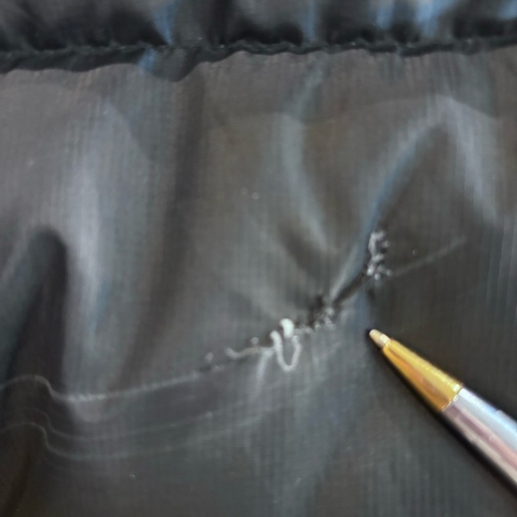 MARMOT 700 Fill Sz M Puffer Coat Elastic Cuffs Pockets Longer Back Jacket - Picture 7 of 16